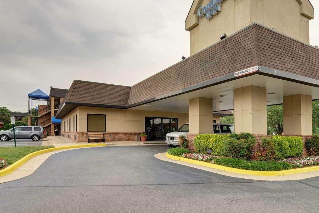 Suburban Studios Tysons Corner Vienna Exterior foto